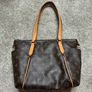 Louis Vuitton Brown Monogram Shoulder Bag with Iconic Design